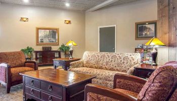 Quality Inn & Suites at Coos Bay